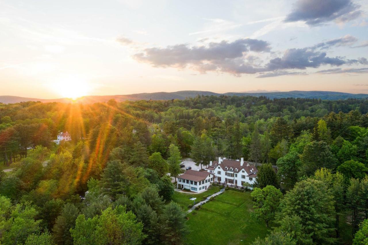 Seven Hills Inn Lenox Eksteriør billede