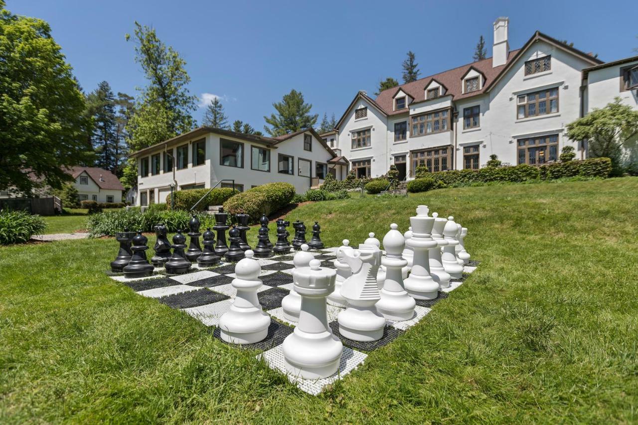 Seven Hills Inn Lenox Eksteriør billede